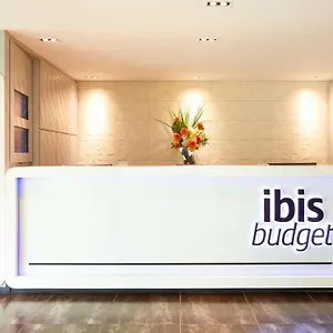 Отель Ibis Budget Selegie