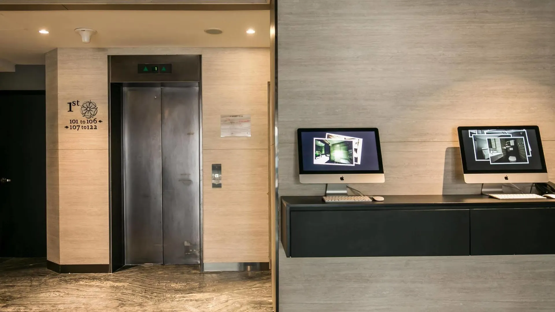 Venue Hotel The Lily Singapur